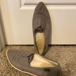 Grey Pointed Slip Ons